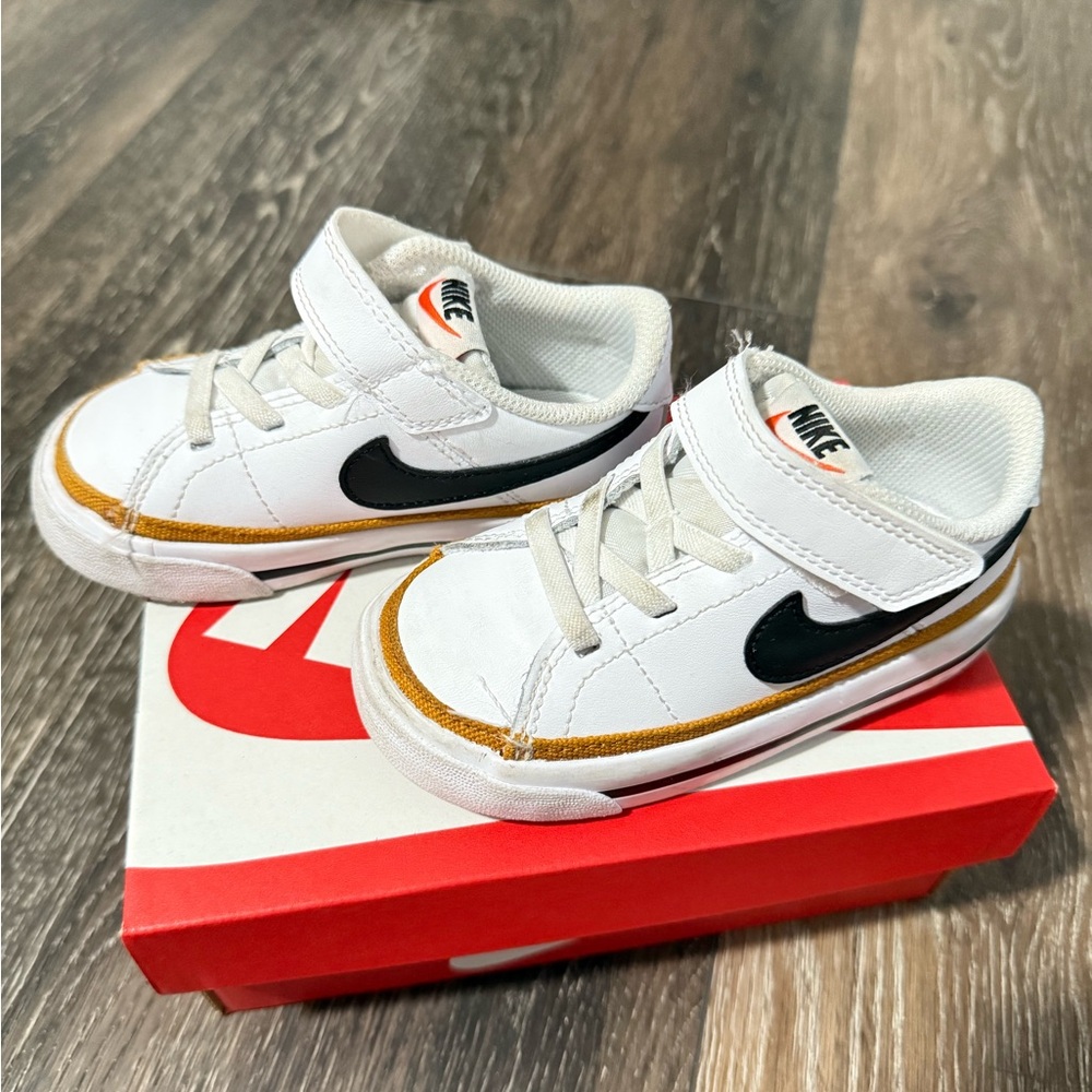 Nike Court Legacy size 7 toddler